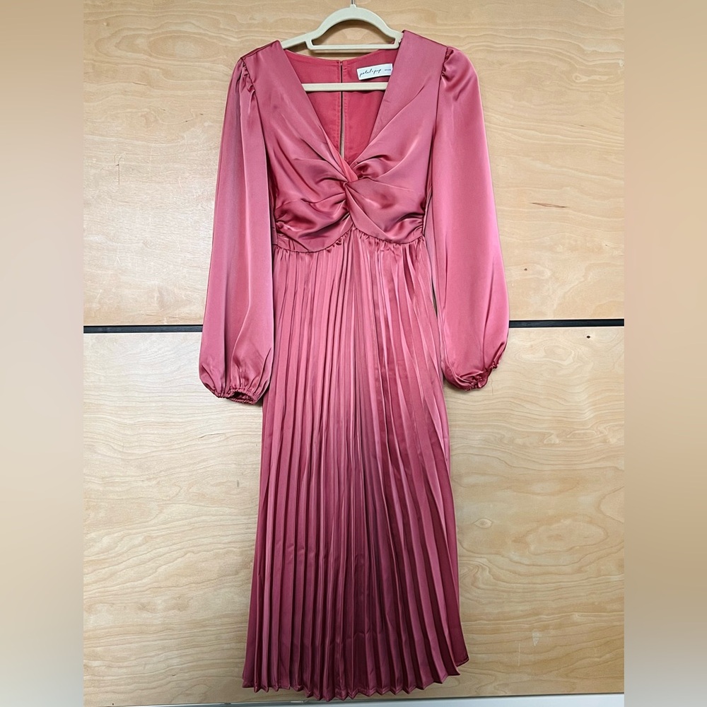 Petal & Pup Pink Pleated Midi Dress - Picture 2 of 4